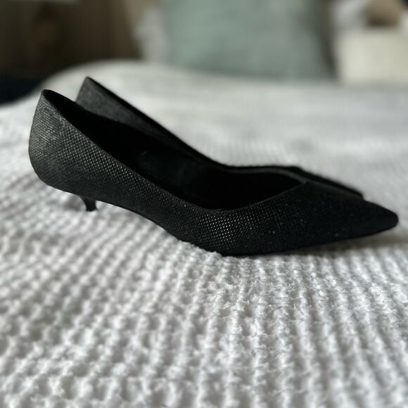 STUART WEITZMAN Eva Black Shimmering Kitten Heel Pumps NWT - Picture 7 of 10